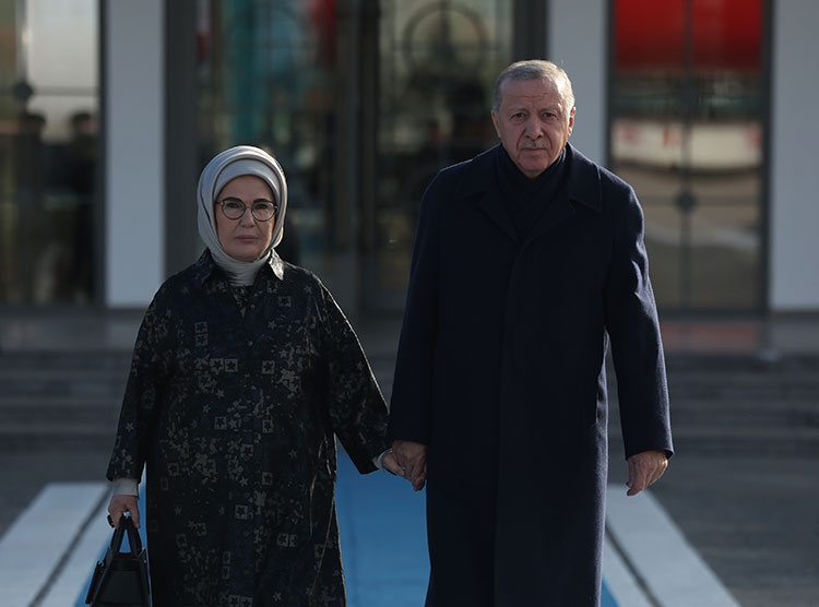 Cumhurbaşkanı Erdoğan, Körfez turunu tamamladı